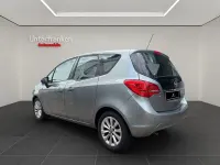 Gebraucht Opel Meriva Active 120 PS (88 kW) 2013 Silber Van / Kleinbus