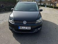 Gebraucht VW Touran Style 140 PS (102 kW) 2012 Schwarz Van / Kleinbus