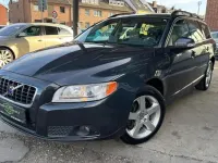 Używany Volvo V70 185 KM (136 kW) 2008 Szary Kombi