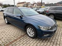 Gebraucht VW Passat Business 150 PS (110 kW) 2020 Blau Kombi
