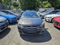Gebraucht Opel Astra Selection 116 PS (85 kW) 2016 Grau Kombi