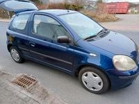 Gebraucht Toyota Yaris 88 PS (64 kW) 2000 Blau Limousine