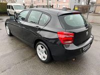 Gebraucht BMW 114 102 PS (75 kW) 2012 Schwarz Kleinwagen