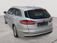 Gebraucht Ford Mondeo Titanium 150 PS (110 kW) 2020 Polarsilber metallic Kombi