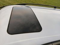Second-hand VW Sharan 131 CP (96 kW) 2004 Argintiu Monovolum