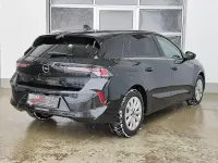 Używany Opel Astra Elegance 131 KM (96 kW) 2023 Czarny Sedan/Limuzyna