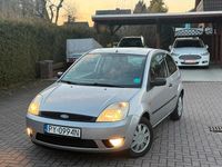 Gebraucht Ford Fiesta 85 PS (62 kW) 2004 Silber Kleinwagen