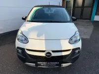 Gebraucht Opel Adam Rocks 87 PS (63 kW) 2017 Weiß Kleinwagen