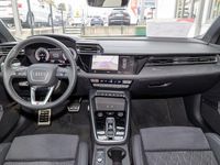 Gebraucht Audi A3 S-Line 150 PS (110 kW) 2025 Distriktgrün metallic Limousine