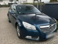 Gebraucht Opel Insignia 131 PS (96 kW) 2012 Blau Kombi