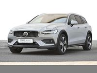 Gebraucht Volvo V60 CC Plus 197 PS (144 kW) 2023 Andere farbe Kombi