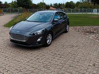 Gebraucht Ford Focus 125 PS (91 kW) 2022 Grau Limousine