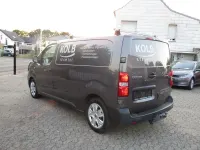 Gebraucht Peugeot Expert Premium 122 PS (89 kW) 2018 Grau Van
