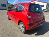 Gebraucht Renault Twingo 64 PS (47 kW) 2008 Rot Kleinwagen