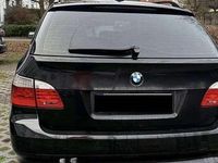 Gebraucht BMW 530 Exclusive 235 PS (172 kW) 2008 Schwarz Kombi
