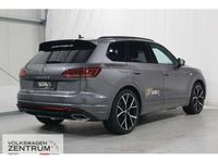 Gebraucht VW Touareg R-line 286 PS (210 kW) 2023 Andere farbe SUV