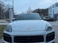 Gebraucht Porsche Cayenne 460 PS (338 kW) 2023 Beige SUV