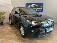 Gebraucht SsangYong Tivoli 163 PS (119 kW) 2019 Space black (metallic) SUV