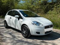 Gebraucht Fiat Grande Punto 65 PS (47 kW) 2009 Weiß Kleinwagen