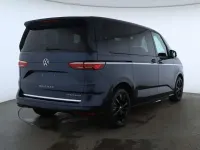 Gebraucht VW T7 Style 177 PS (130 kW) 2025 Starlight blue metallic Van