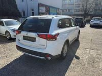 Gebraucht Mitsubishi Outlander 150 PS (110 kW) 2017 Weiß SUV