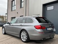 Gebraucht BMW 520 184 PS (135 kW) 2012 Grau Kombi