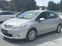 Gebraucht Toyota Auris Life 99 PS (72 kW) 2010 Silber Kleinwagen