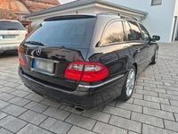 Gebraucht Mercedes E320 Avantgarde 224 PS (164 kW) 2008 Schwarz Kombi