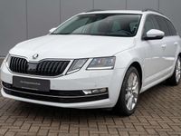 Gebraucht Skoda Octavia Style 190 PS (139 kW) 2019 Moonweiss metallic Kombi