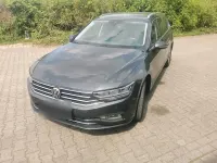 Gebraucht VW Passat 120 PS (88 kW) 2020 Grau Limousine
