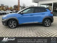 Gebraucht Hyundai Kona Prime 141 PS (103 kW) 2021 Surfy blue / phantom black roo SUV