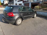Gebraucht VW Golf V 105 PS (77 kW) 2004 Schwarz Kleinwagen