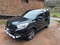 Gebraucht Dacia Dokker Celebration 90 PS (66 kW) 2018 Grau Van / Kleinbus
