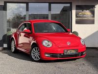 Gebraucht VW Beetle Exclusive 105 PS (77 kW) 2014 Rot Kleinwagen