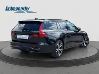 Gebraucht Volvo V60 Plus 197 PS (144 kW) 2024 Schwarz Kombi