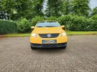 Gebraucht VW Fox 54 PS (39 kW) 2006 Gelb Kleinwagen