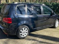 Gebraucht VW Touran Style 140 PS (102 kW) 2012 Schwarz Van / Kleinbus