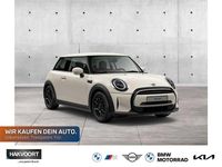 Gebraucht Mini ONE Classic 102 PS (75 kW) 2022 Pepper white Kleinwagen