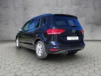 Gebraucht VW Touran Comfortline 150 PS (110 kW) 2022 Deep black perleffekt Van / Kleinbus