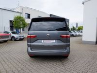 Gebraucht VW T7 Style 150 PS (110 kW) 2023 Grau Van