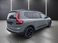 Neu Dacia Jogger Extreme 141 PS (103 kW) 2025 Grau Van / Kleinbus