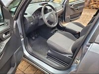 Second-hand Opel Meriva 101 CP (74 kW) 2003 Monovolum
