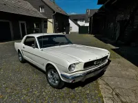 Gebraucht Ford V8 200 PS (147 kW) 1965 Weiß Coupé