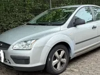 Gebraucht Ford Focus 80 PS (58 kW) 2007 Silber Limousine