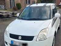 Gebraucht Suzuki Swift 67 PS (49 kW) 2010 Weiß Kleinwagen