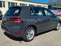 Gebraucht VW Golf VII Comfortline 116 PS (85 kW) 2019 Grau Kleinwagen