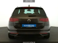 Gebraucht VW Passat Elegance 150 PS (110 kW) 2024 Grau Kombi