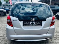 Gebraucht Honda Jazz Trend 99 PS (72 kW) 2012 Silber Kleinwagen
