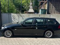 gebraucht BMW 318 d, Baujahr 2010, HU/AU neu (Jan 2024), defekt