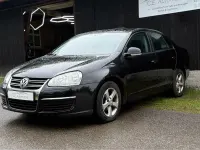 Używany VW Jetta 102 KM (75 kW) 2009 Czarny Sedan/Limuzyna